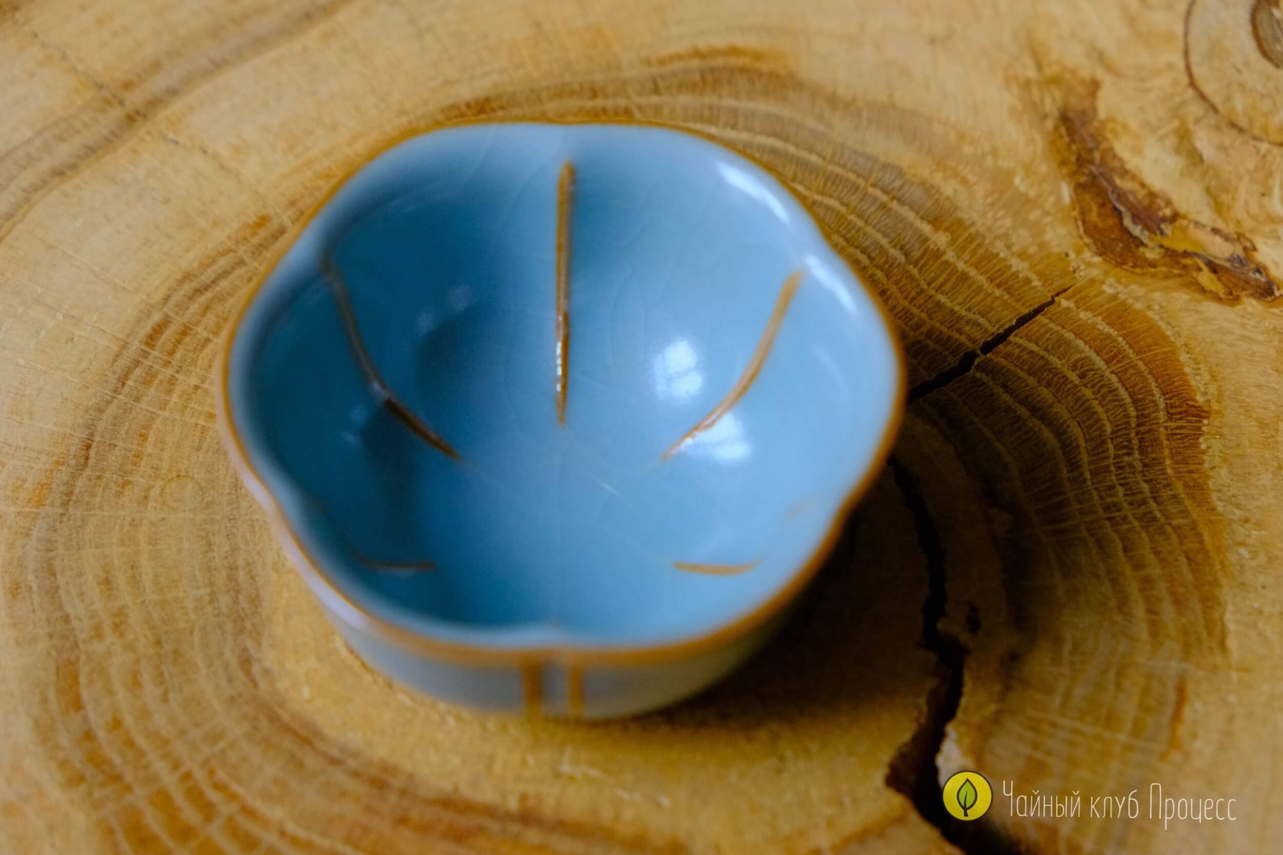 Пиала жу-яо «Мэйхуа» светло-голубая