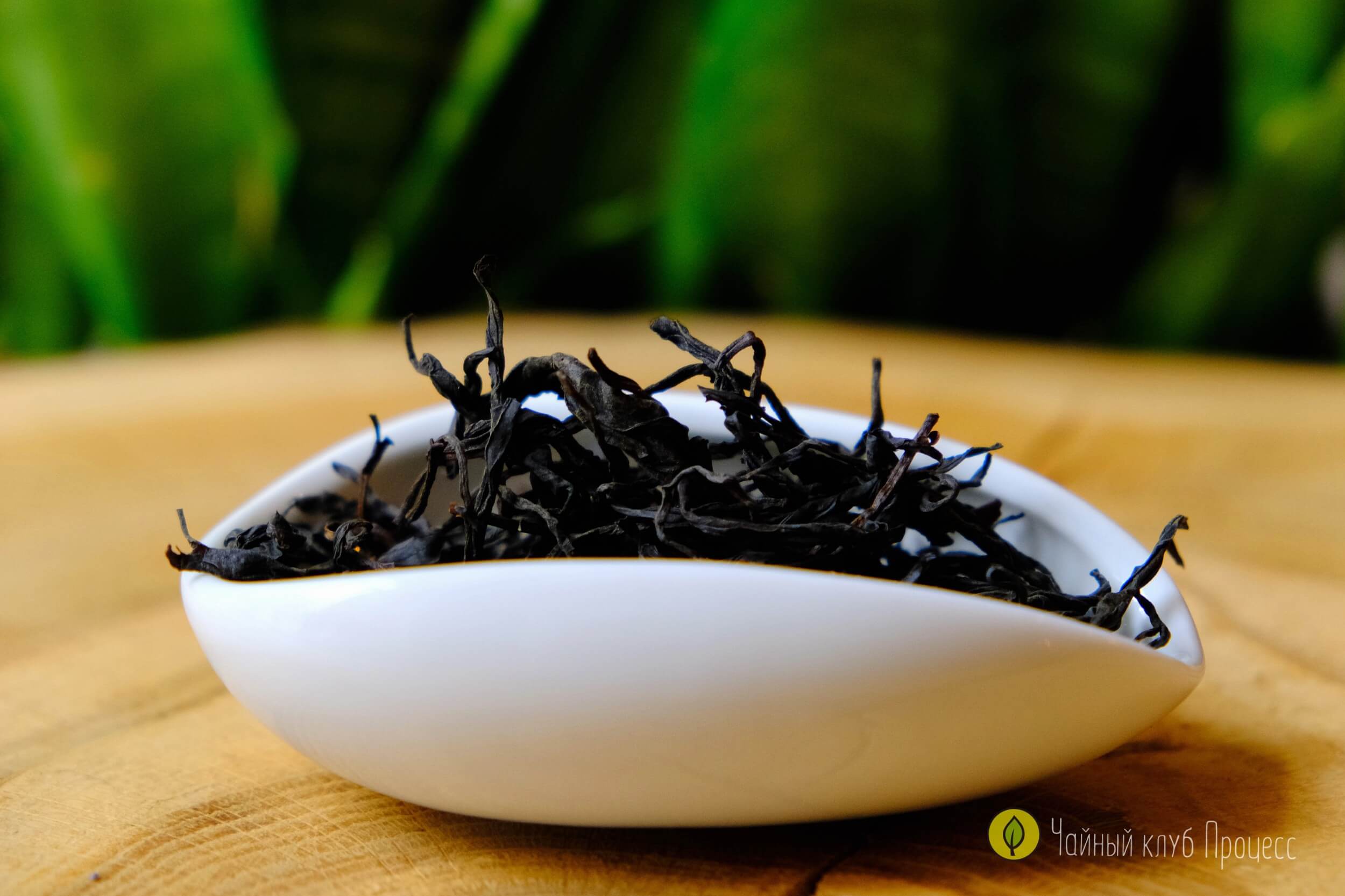 Юньнань Е Шен Хун Ча