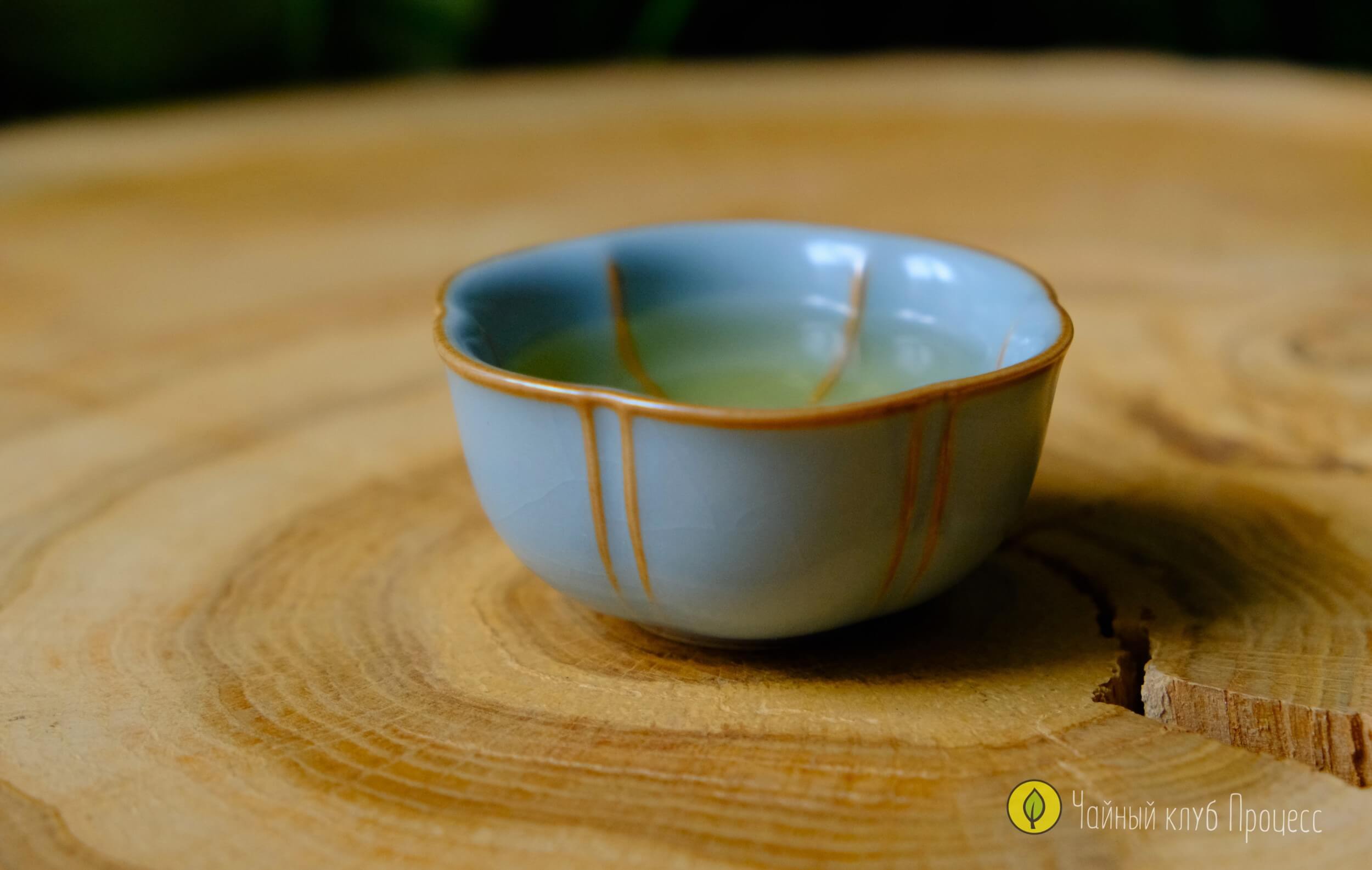 Пиала жу-яо «Мэйхуа» светло-голубая