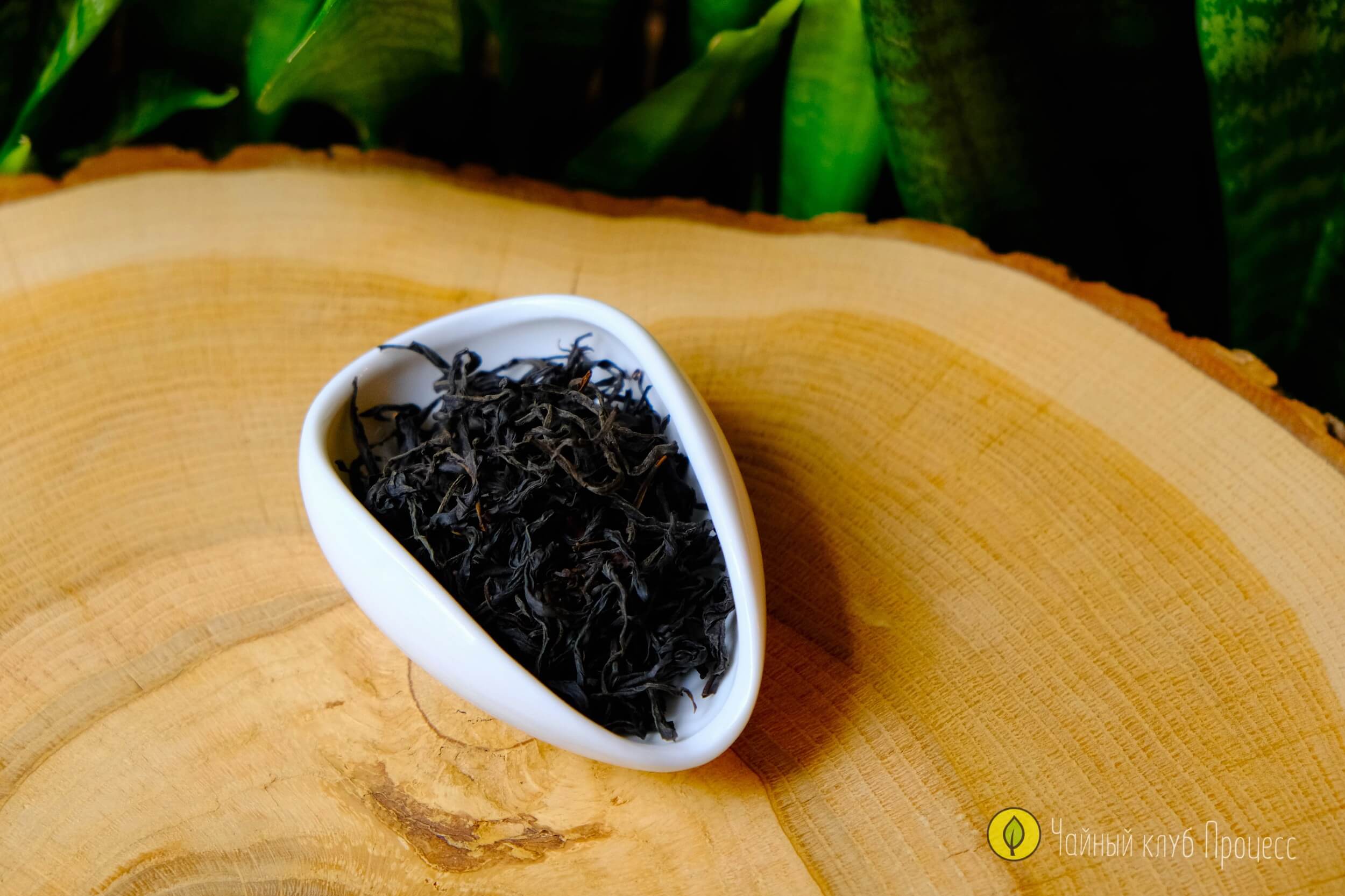 Юньнань Е Шен Хун Ча