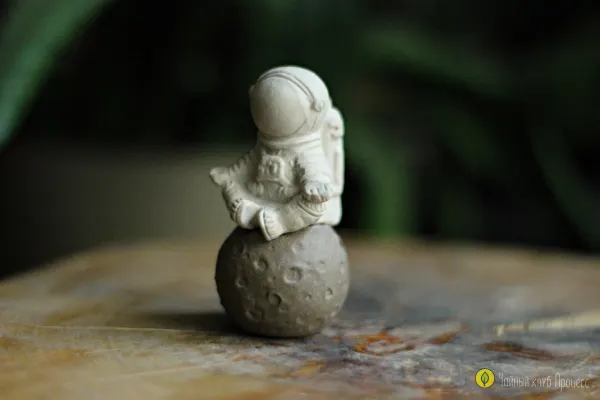 Фигурка "Космонавт"
